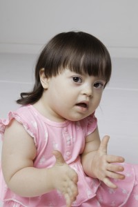 Bebê com síndrome de Down com mais de 36 meses.