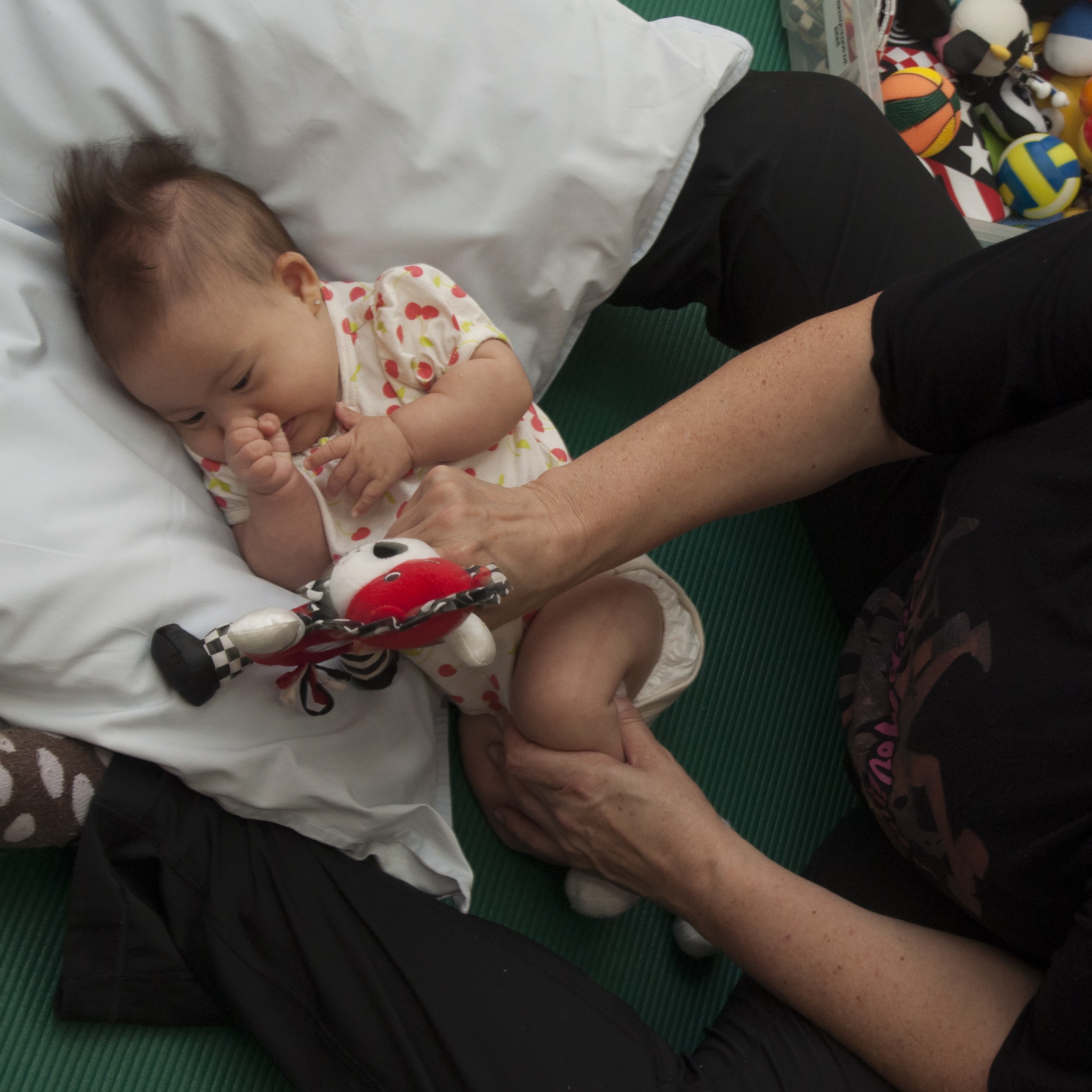 14 maneiras para estimular o bebê com síndrome de Down em casa